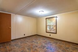 190 Carrs Ct-019.jpg