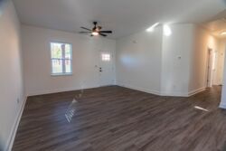 719 Smith St-007.jpg