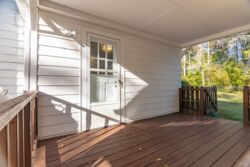 210 Lynch St-041.jpg