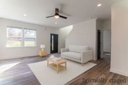 3024 Poplar-009-staged.jpg